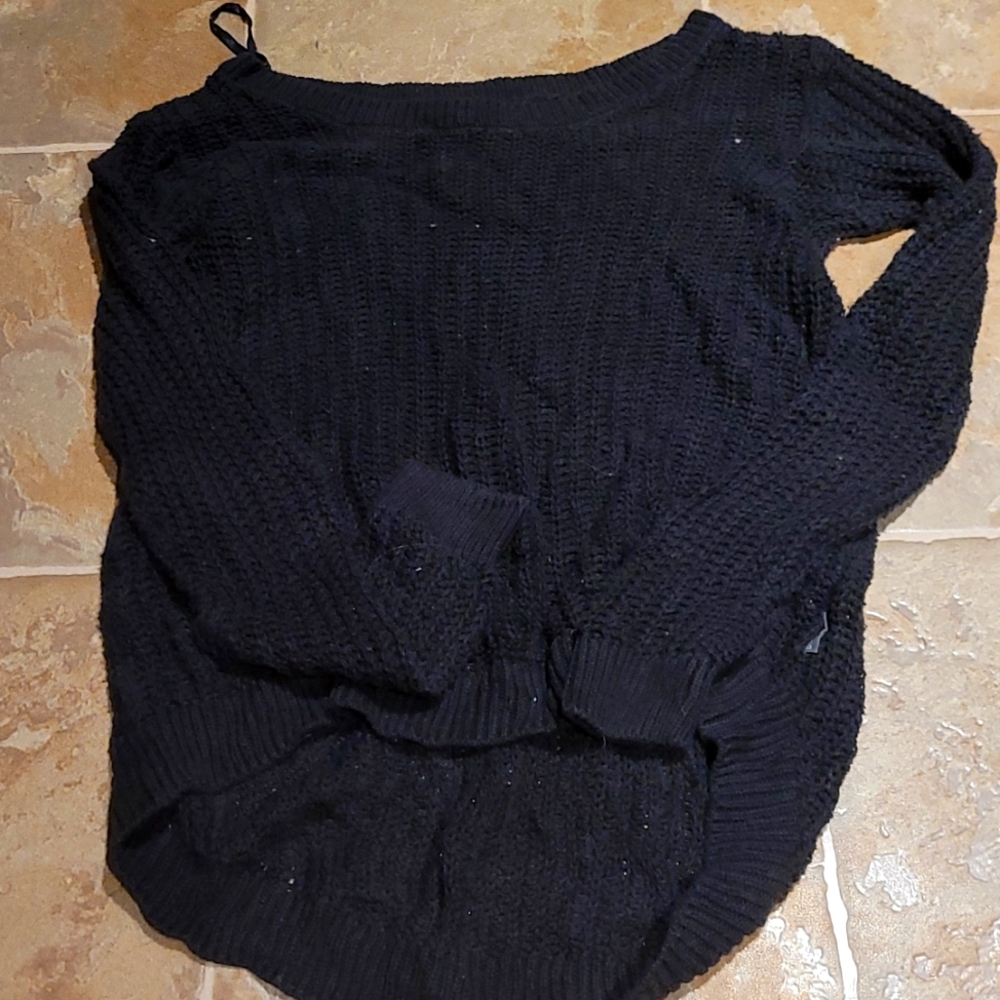 Navy billabong sweater